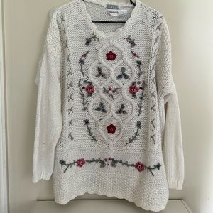 Vintage Bobbie Brooks knitted by hand white floral pullover women’s sweater XL